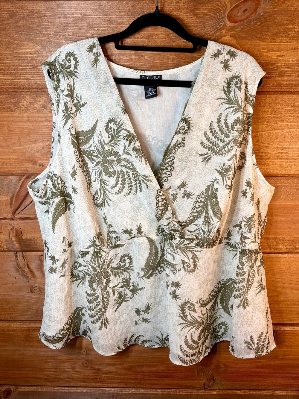 Rafaella Cream and Olive V-Neck Sleeveless Camisole Tank Top Size 20W - 2X ๐โค๏ธ